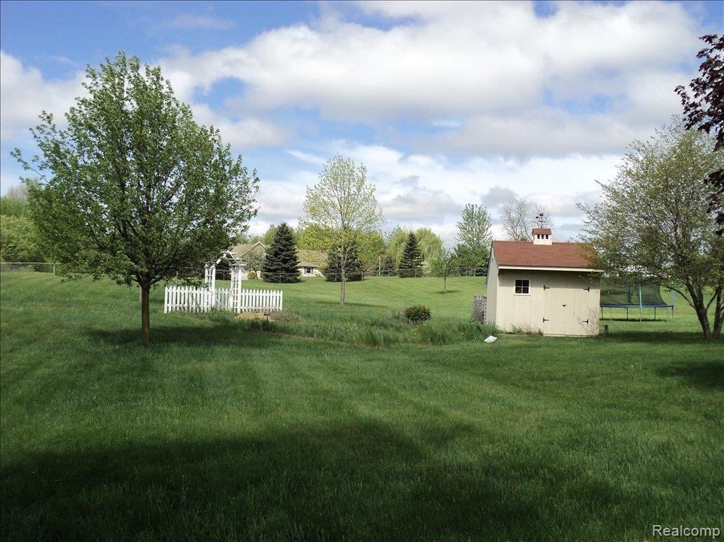 5223 Stow Road Fowlerville, MI 48836 - Photo 14 of 14 Stow & High006