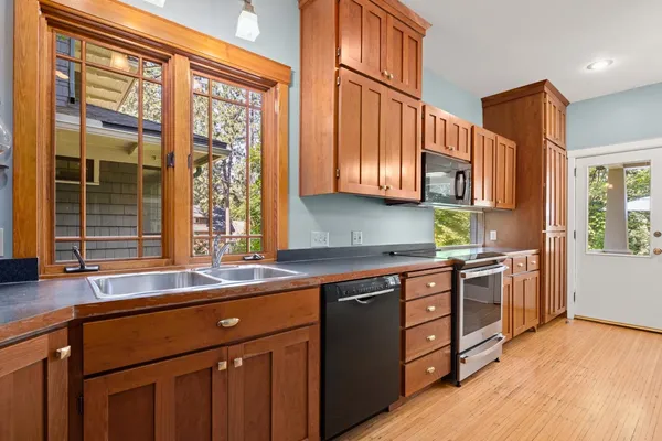 $1,125,000 | 917 East 20th Avenue, Spokane, WA 99203