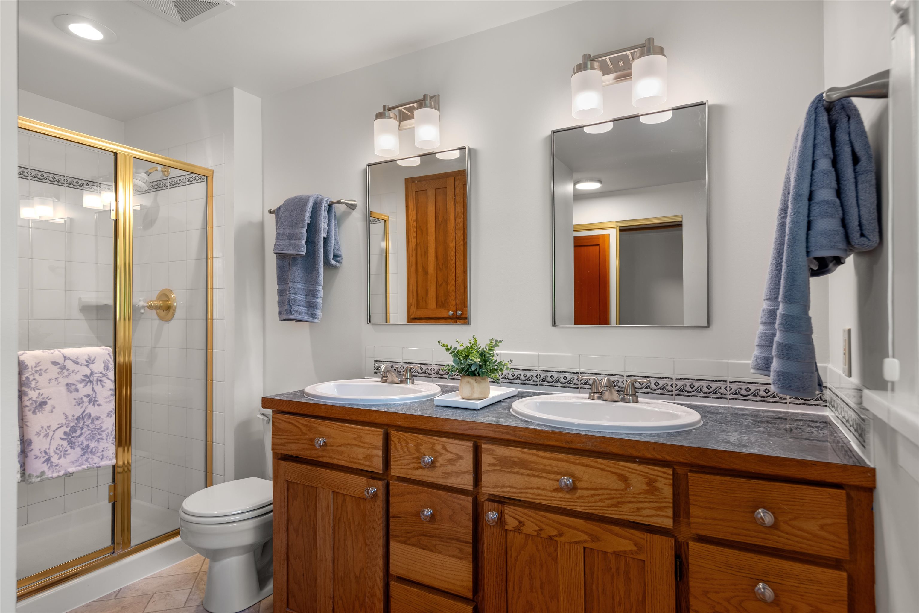 917 East 20th Avenue Spokane, WA 99203 - Photo 43 of 50
