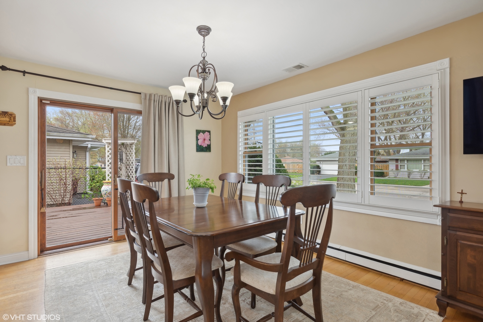 501 Ridge Street Algonquin, IL 60102 - Photo 3 of 13 Gallery Image 3