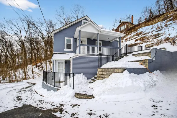 $4,300 | 139 South Kensico Avenue, Valhalla, NY 10595