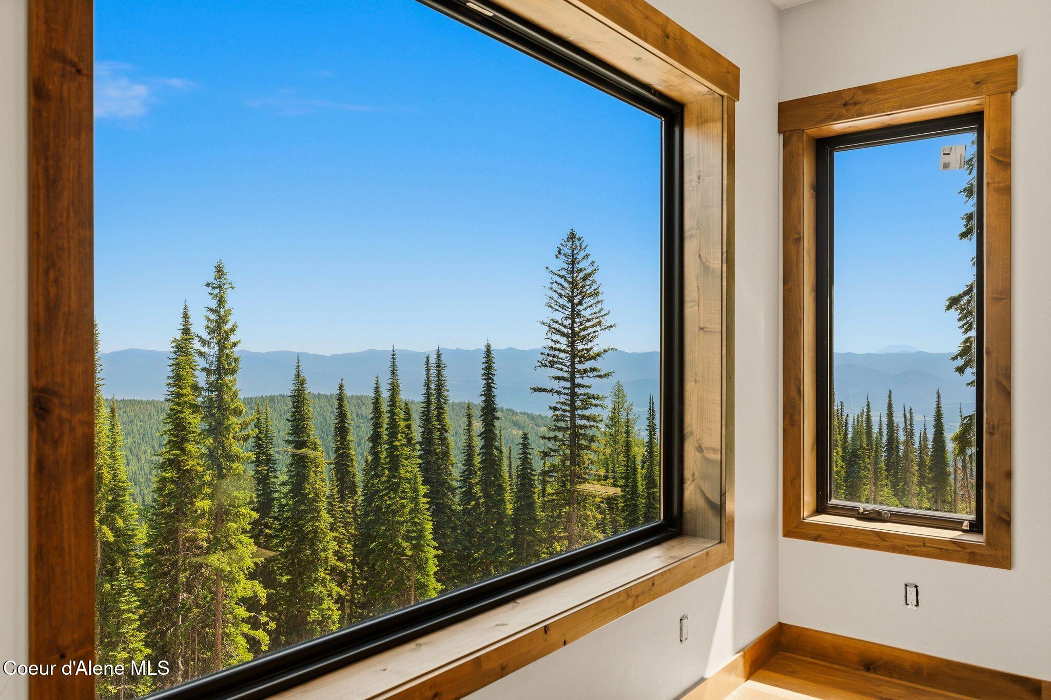 723 Tall Timber Road Sandpoint, ID 83864 - Photo 17 of 43 Master Suite
