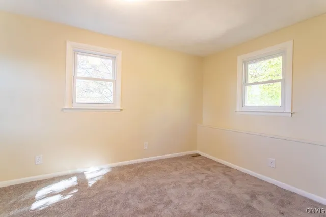 $289,900 | 114 North Street, Elbridge, NY 13060