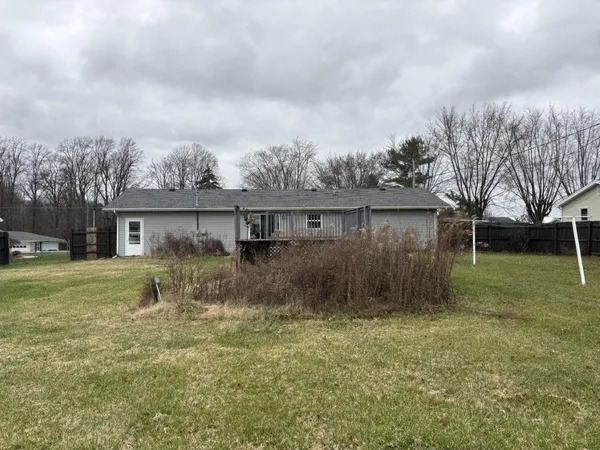 $90,000 | 2287 East Little Bear Road, Connersville, IN 47331
