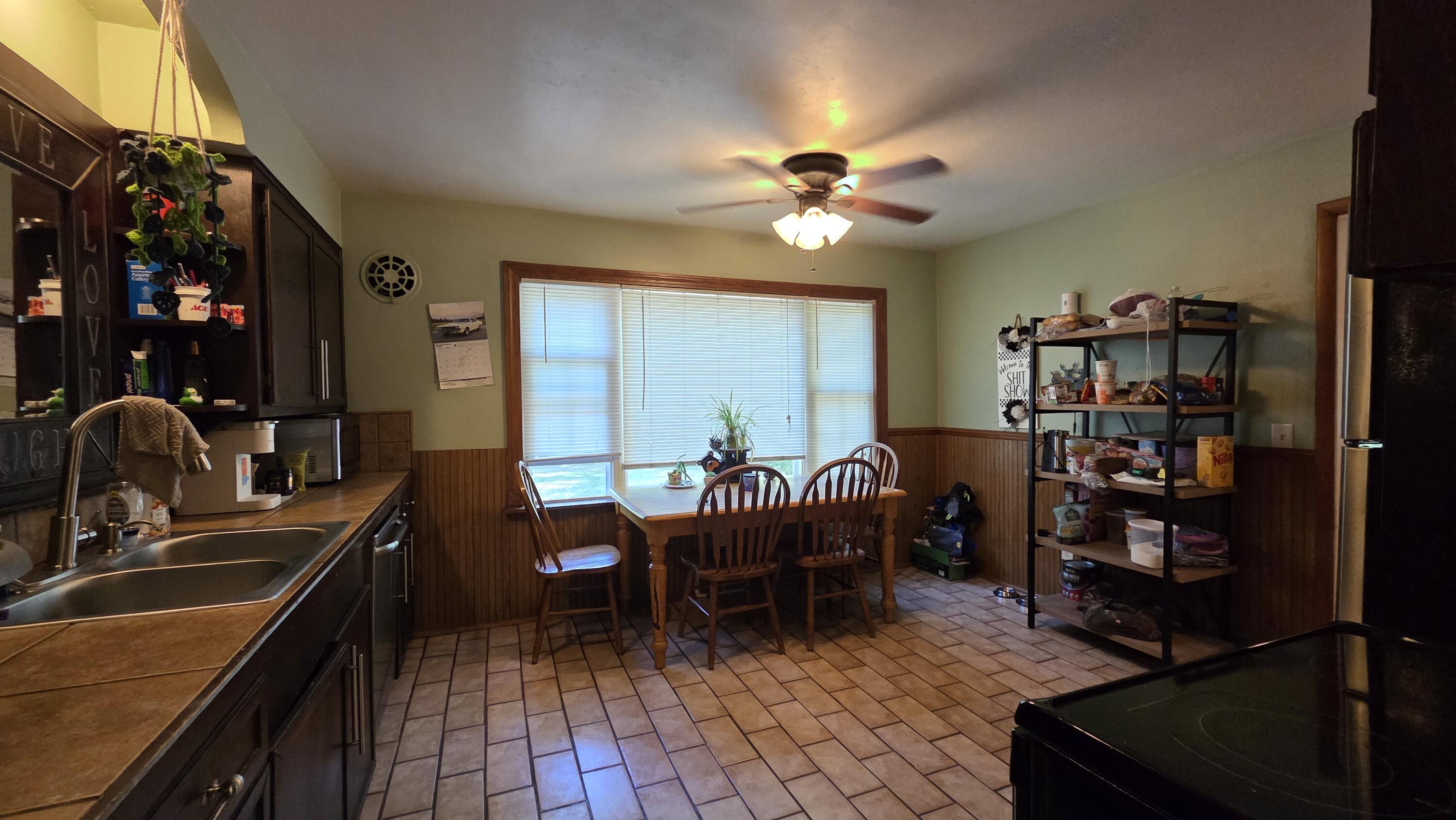 6141 Bell Road Whitehall, MI 49461 - Photo 13 of 33 Kitchen