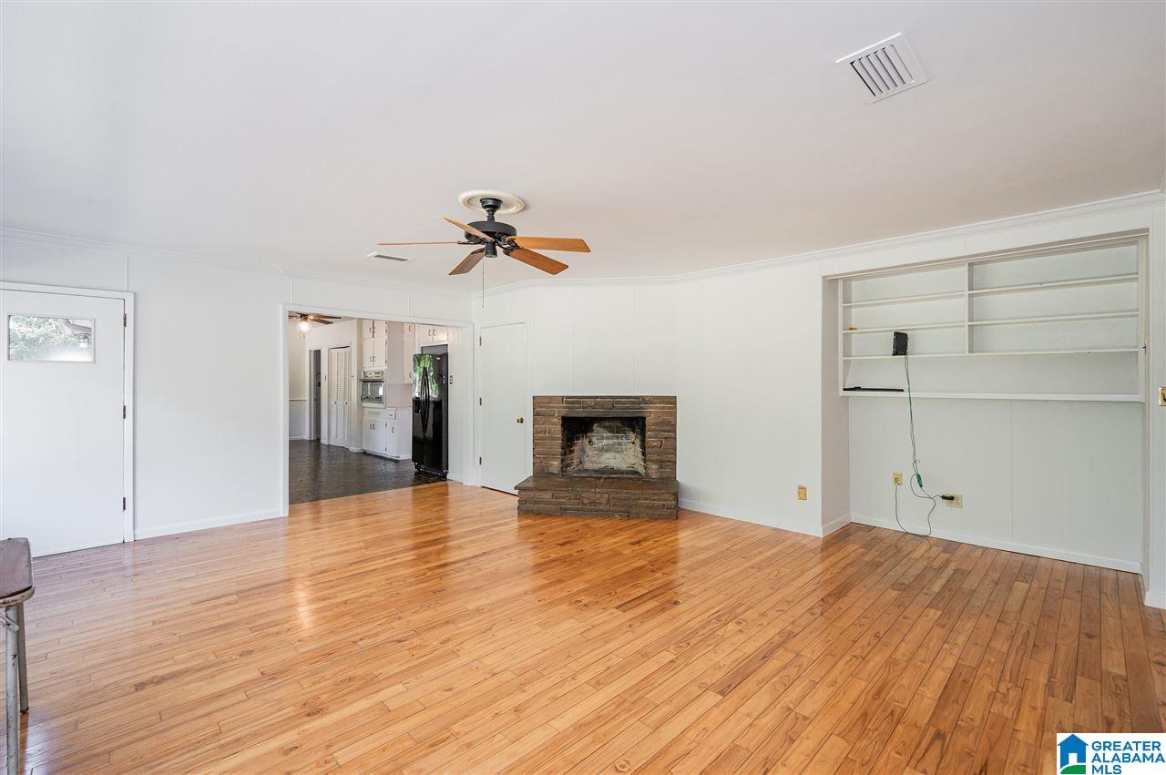 2716 Woodridge Road Birmingham, AL 35223 - Photo 15 of 37