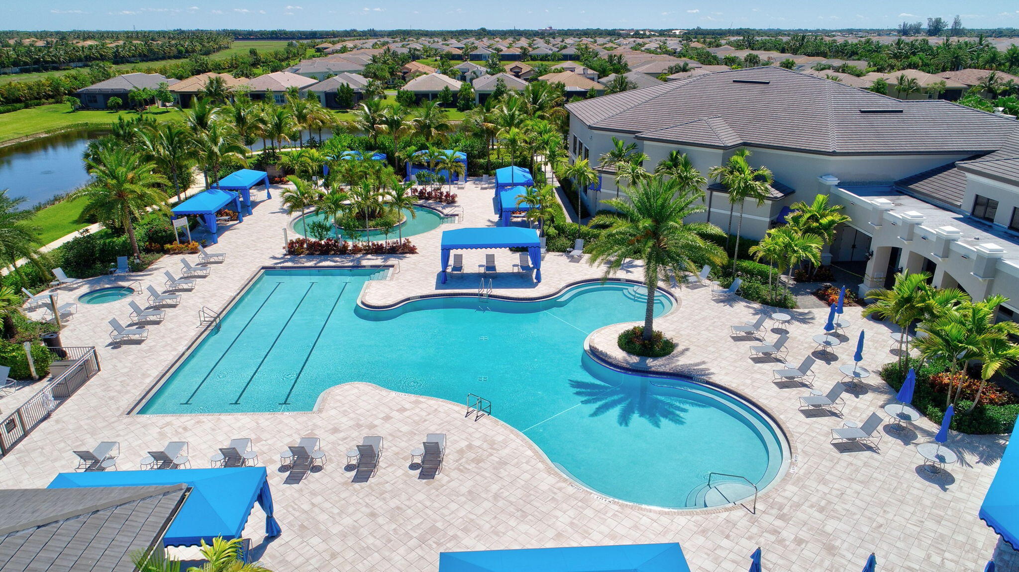 8299 Arabian Range Road Boynton Beach, FL 33473 - Photo 2 of 78 78-web-or-mls-064_valencia bay (9)