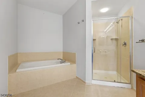 $499,999 | 9104 Ravenscroft Road, Clifton, NJ 07013