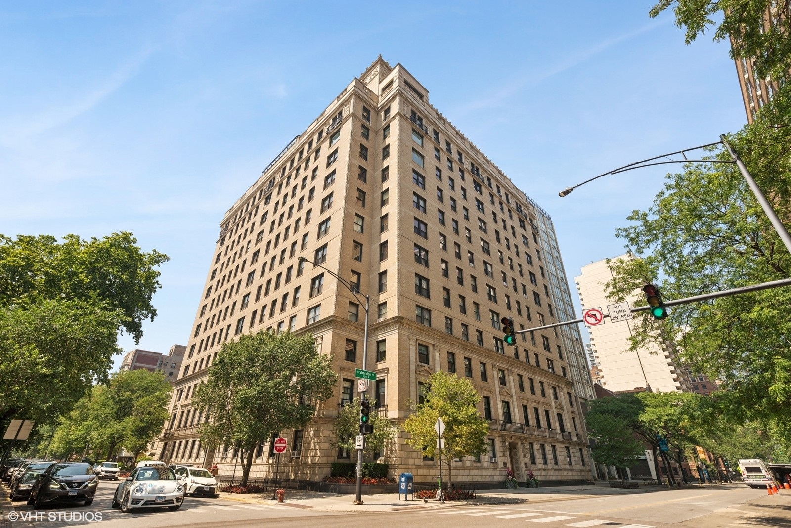 3100 North Sheridan Road, Unit 11D Chicago, IL 60657 - Photo 1 of 36 Gallery Image 1