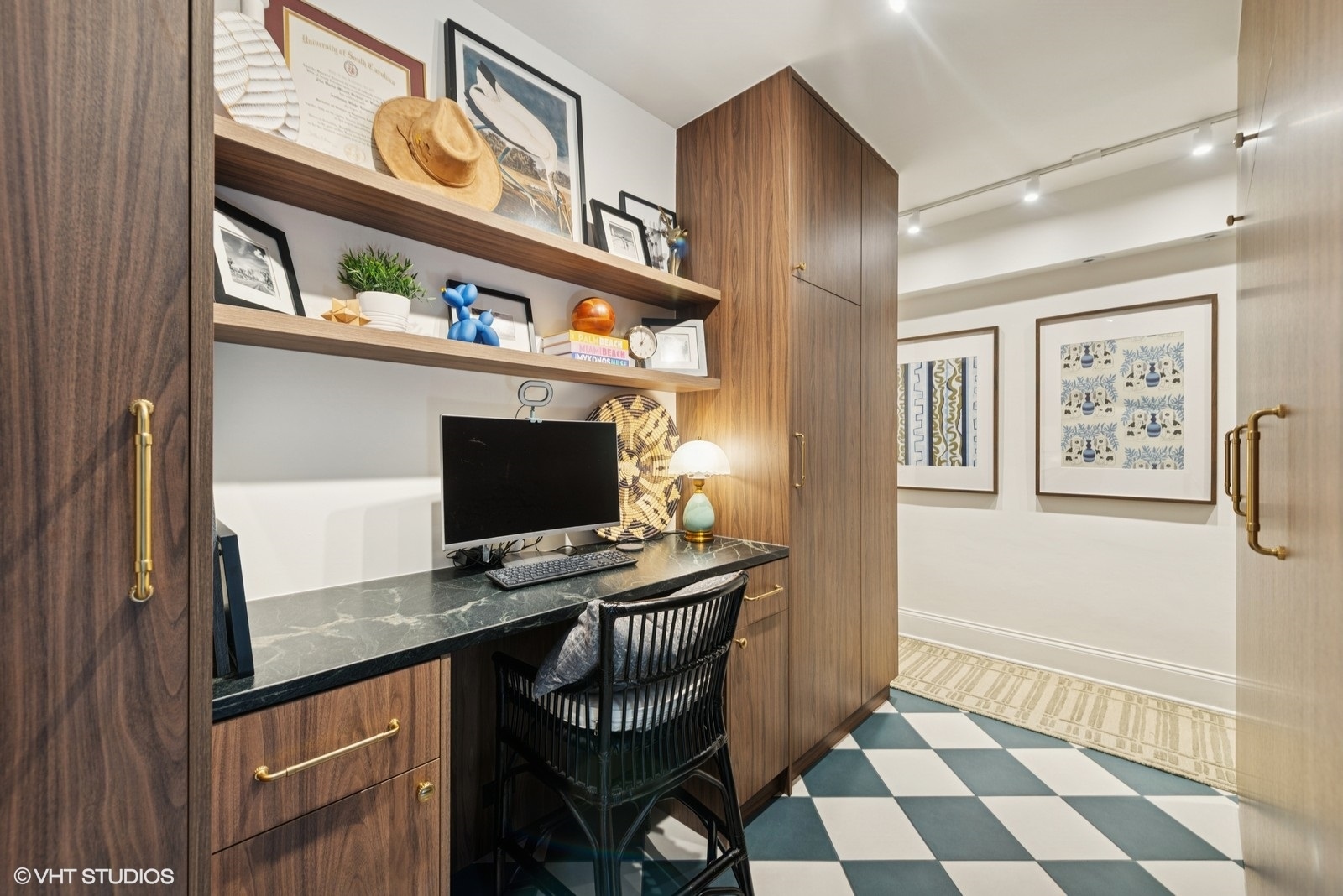 3100 North Sheridan Road, Unit 11D Chicago, IL 60657 - Photo 16 of 36 Gallery Image 16