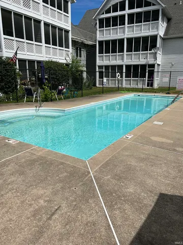 $1,400 | 1368 South College Mall Road, Unit I4, Bloomington, IN 47401