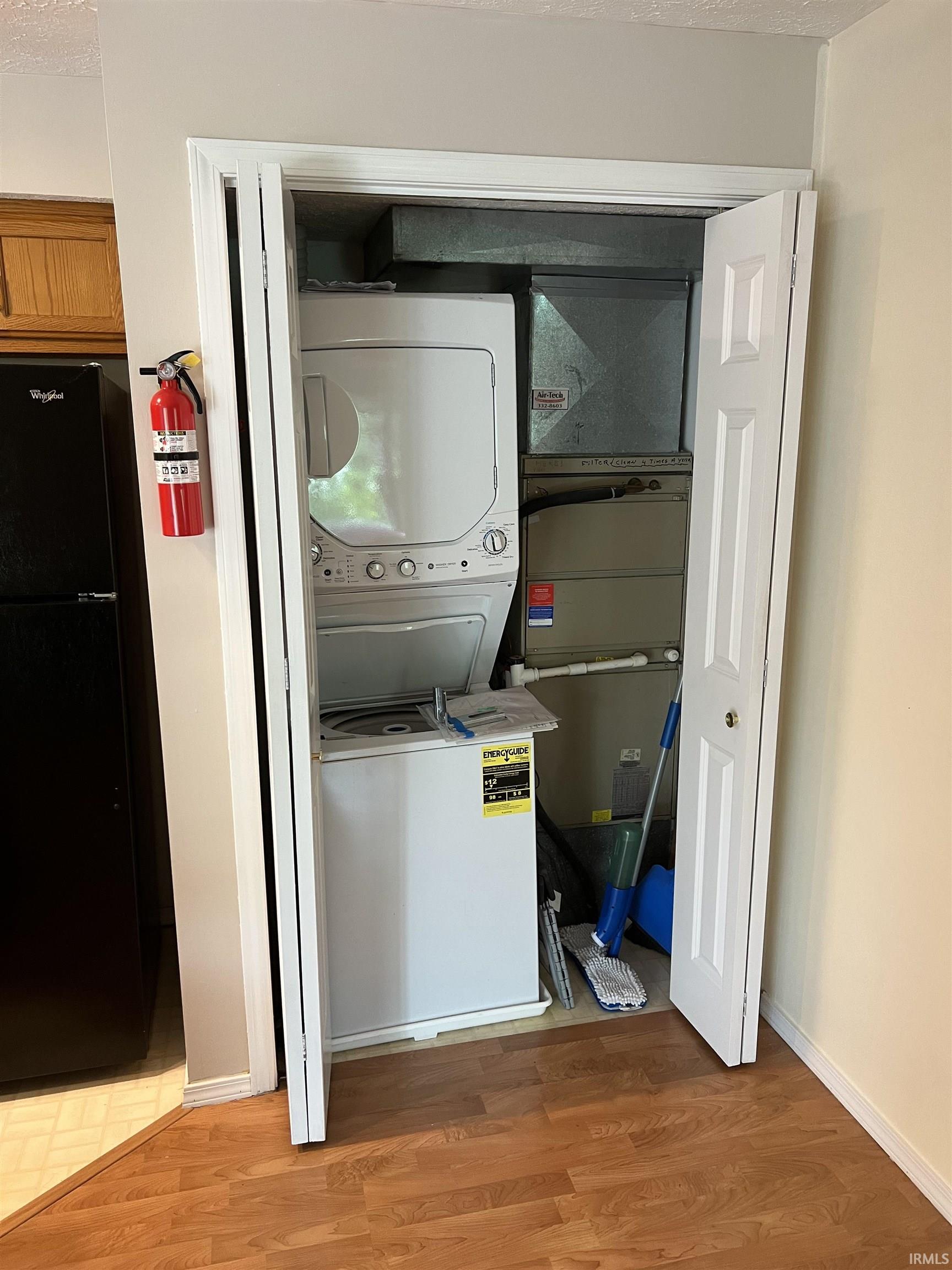 1368 South College Mall Road, Unit I4 Bloomington, IN 47401 - Photo 4 of 19