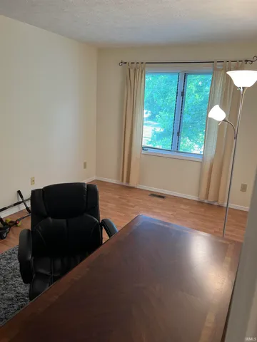 $1,400 | 1368 South College Mall Road, Unit I4, Bloomington, IN 47401