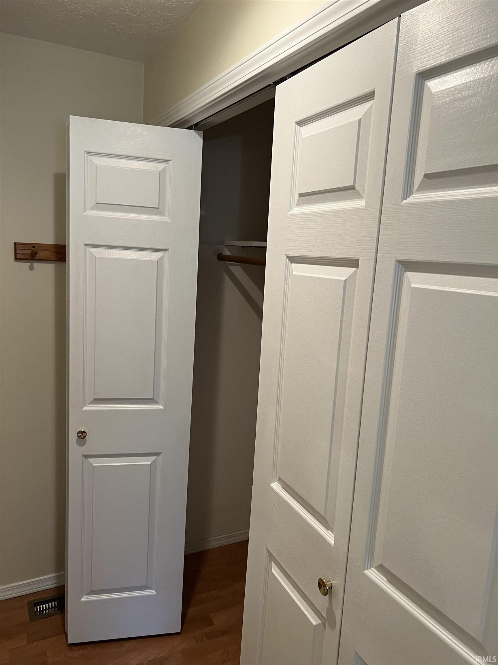 1368 South College Mall Road, Unit I4 Bloomington, IN 47401 - Photo 9 of 19