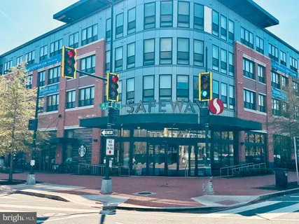 $829,700 | 1711 D Street Southeast, Unit 2, Washington, DC 20003