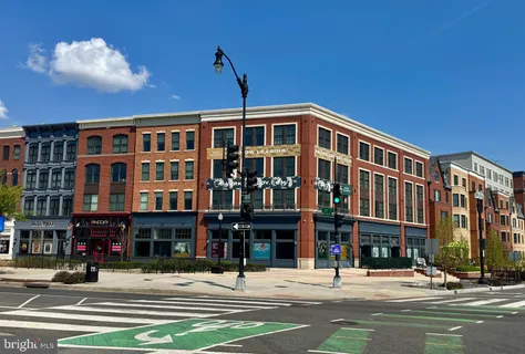 $829,700 | 1711 D Street Southeast, Unit 2, Washington, DC 20003