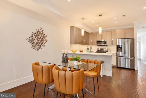 $829,700 | 1711 D Street Southeast, Unit 2, Washington, DC 20003