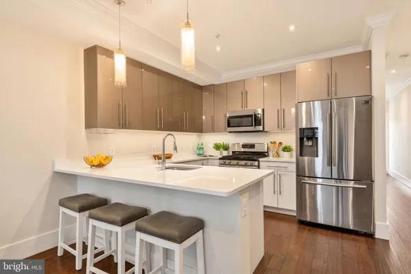 $829,700 | 1711 D Street Southeast, Unit 2, Washington, DC 20003