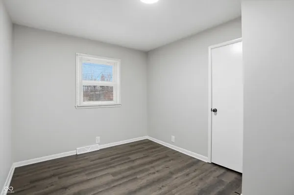 $245,000 | 516 Payton Avenue, Indianapolis, IN 46219