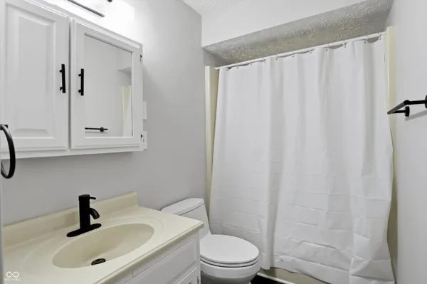 $245,000 | 516 Payton Avenue, Indianapolis, IN 46219