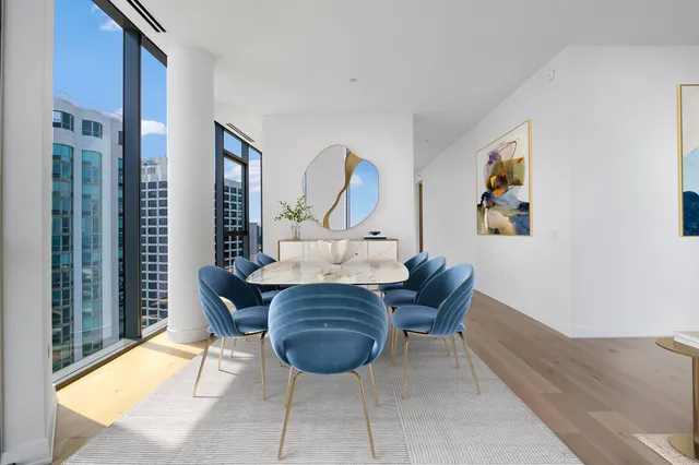 $2,995,000 | 211 North Harbor Drive, Unit 4401, Chicago, IL 60601