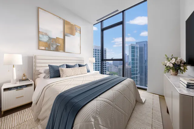 $2,995,000 | 211 North Harbor Drive, Unit 4401, Chicago, IL 60601