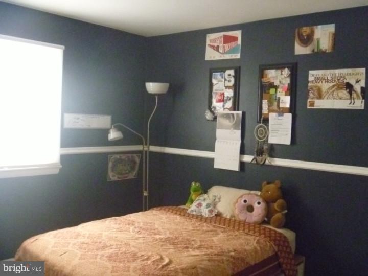 115 Miry Brook Road Hamilton Square, NJ 08690 - Photo 12 of 23 Bedroom 2