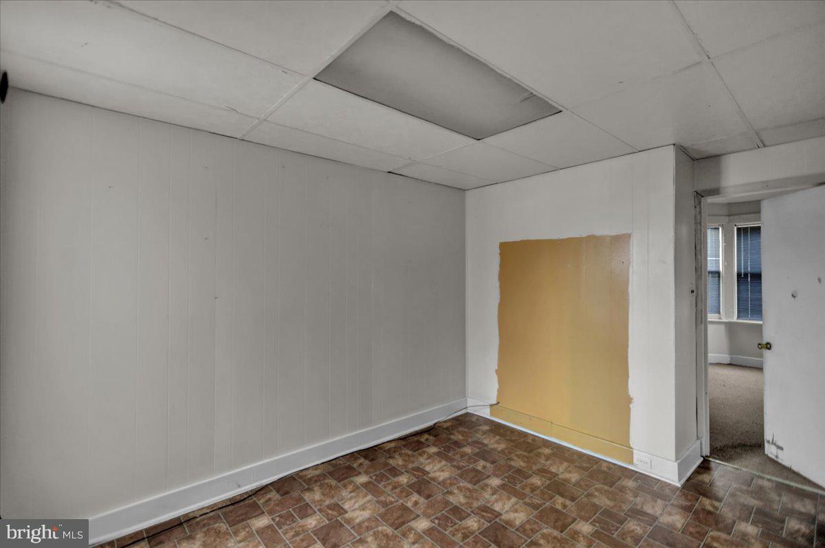 1246 Spring Street Reading, PA 19604 - Photo 12 of 18 Gallery Image 12
