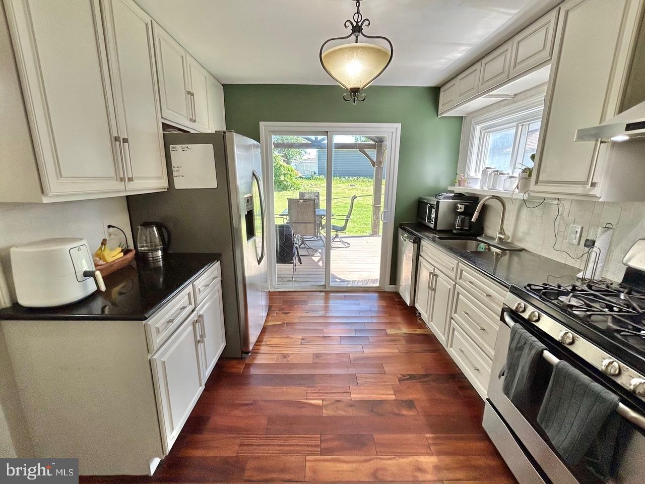 2817 Comly Road Philadelphia, PA 19154 - Photo 11 of 38 Gallery Image 11