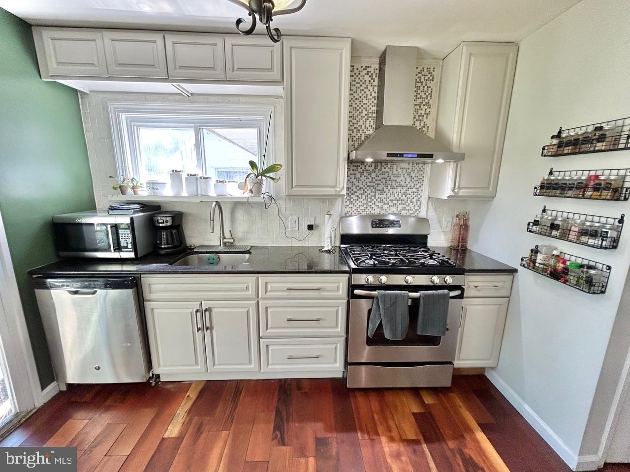 2817 Comly Road Philadelphia, PA 19154 - Photo 15 of 38 Gallery Image 15