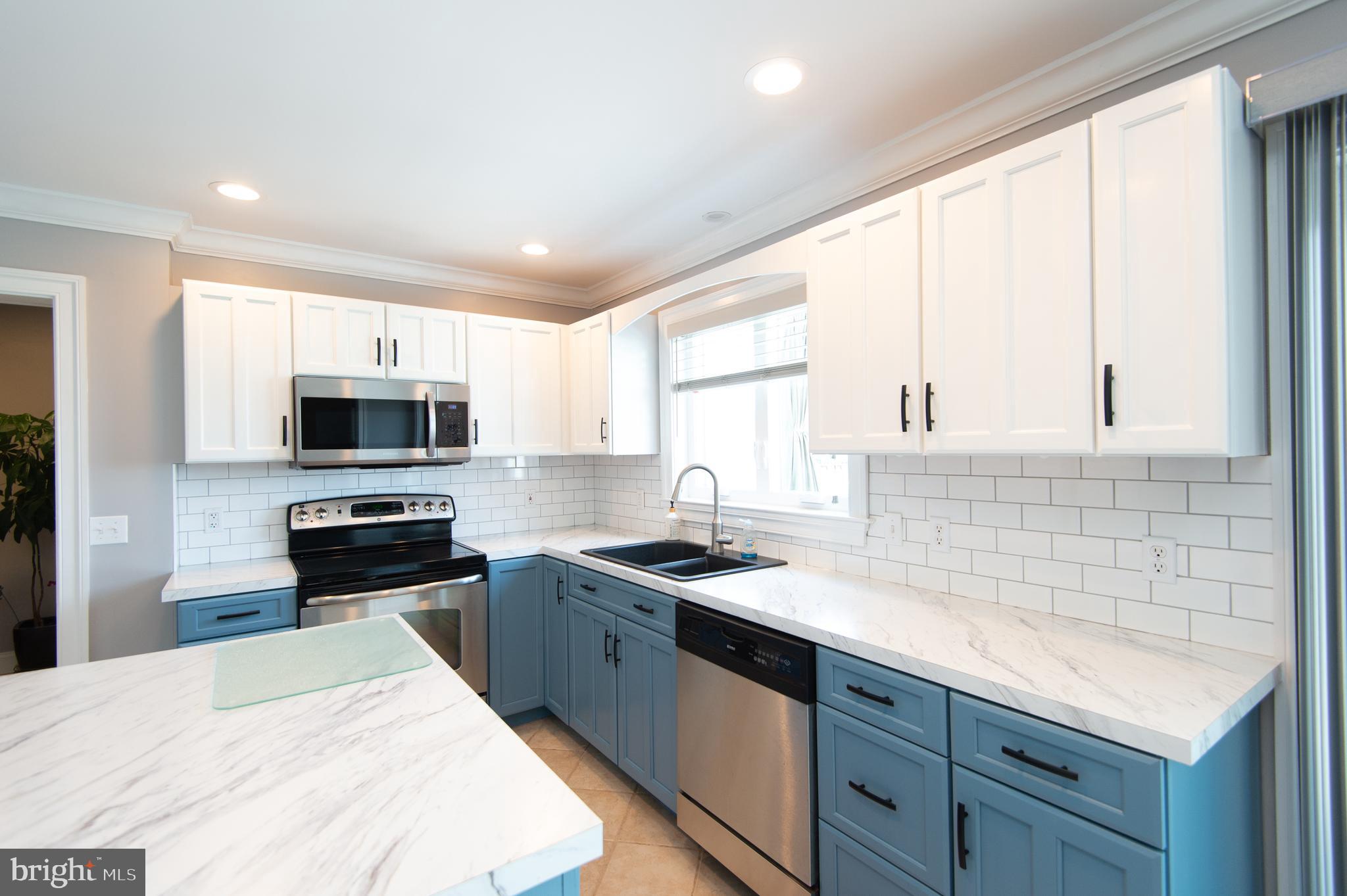 6106 Twin Point Cove Road Cambridge, MD 21613 - Photo 21 of 120 Stainless steel appliances included