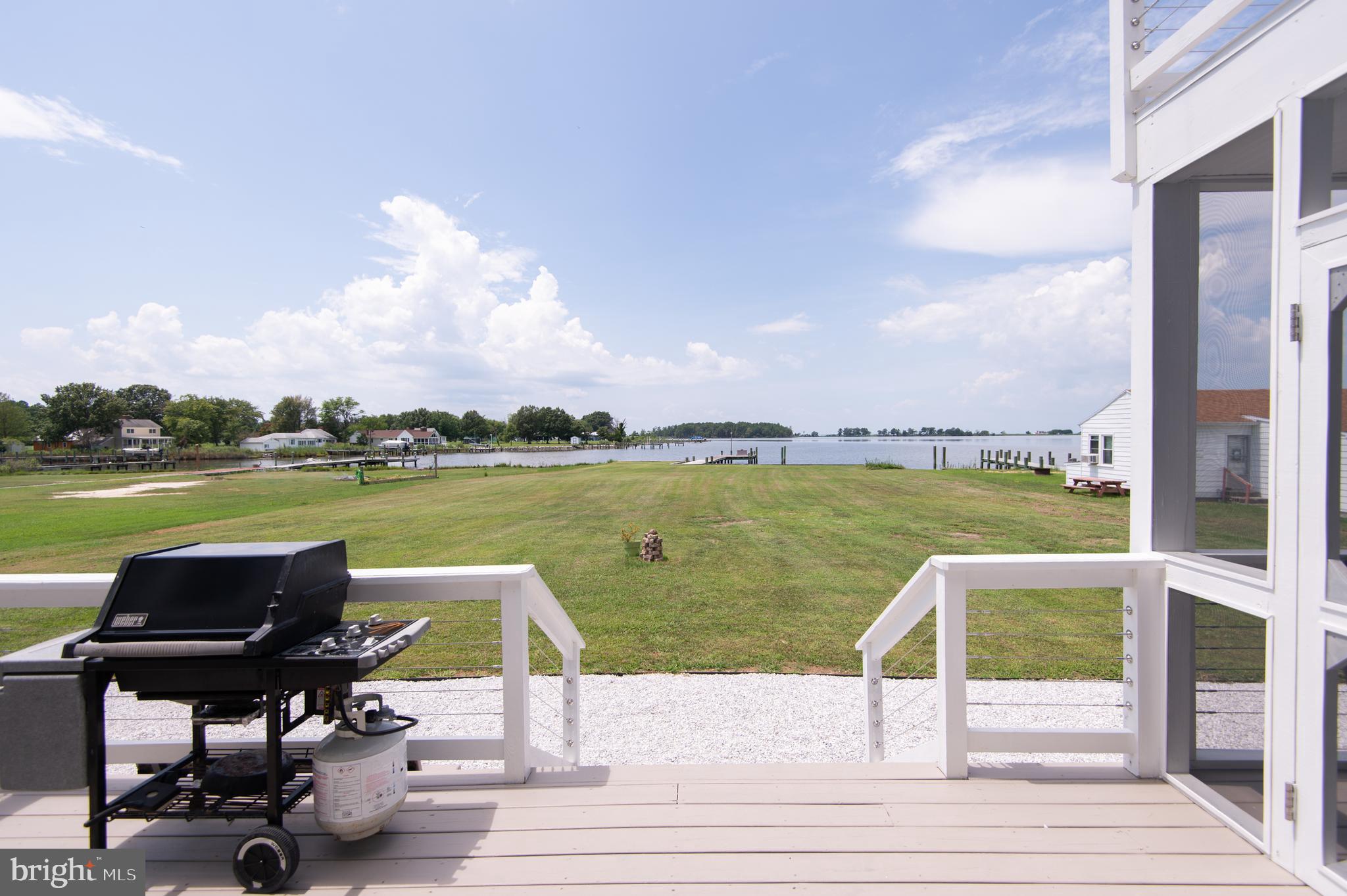 6106 Twin Point Cove Road Cambridge, MD 21613 - Photo 78 of 120 Main level deck
