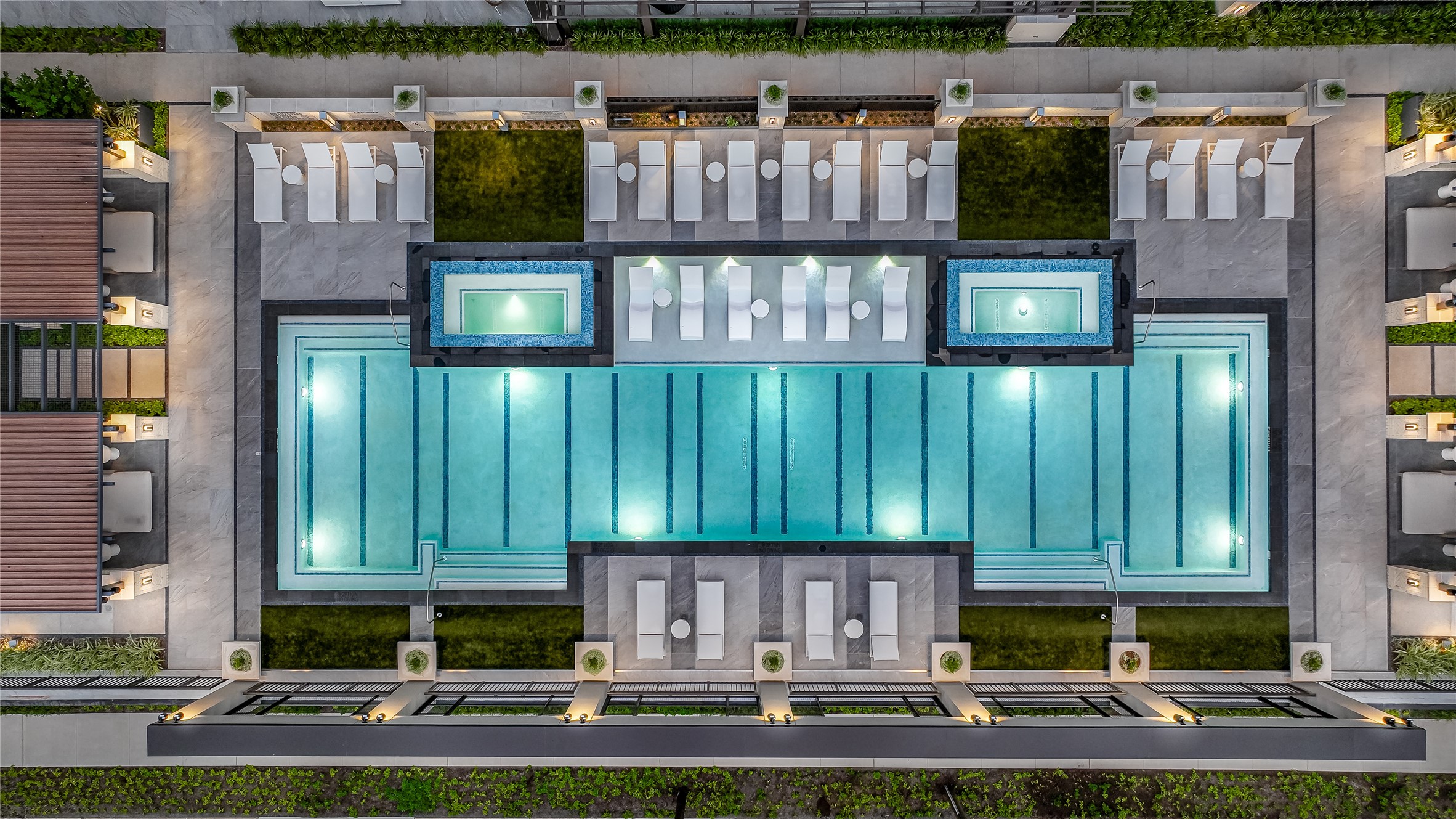 2311 Westheimer Road, Unit 529 Houston, TX 77098 - Photo 33 of 33 a view of a house with a yard