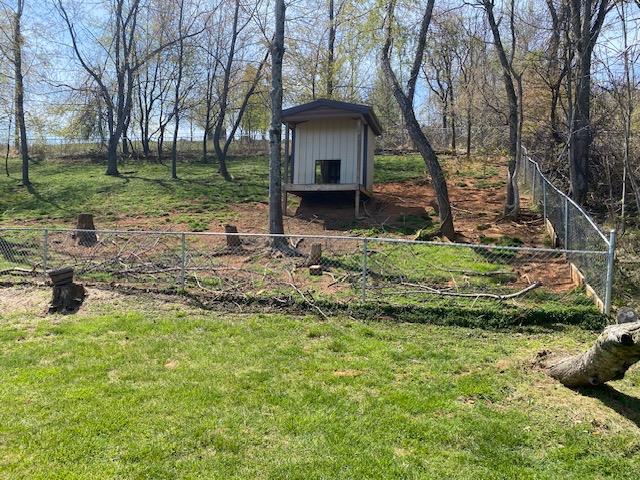 516 Volunteer Road Fancy Gap, VA 24328 - Photo 11 of 32 Gallery Image 11