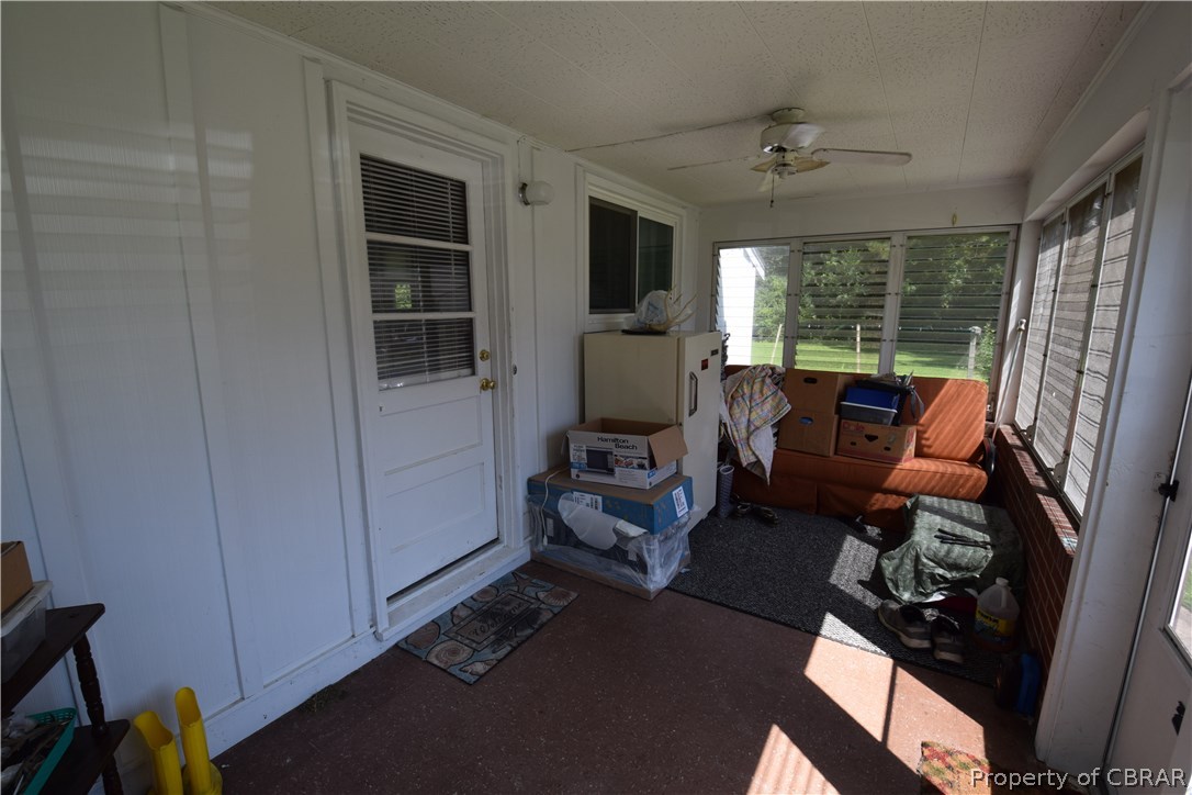 4145 Shelly Road Hayes, VA 23072 - Photo 6 of 17