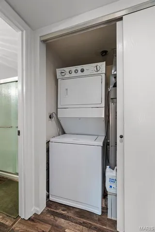 $169,900 | 621 South Kirkwood Road, Unit 202, St. Louis, MO 63122