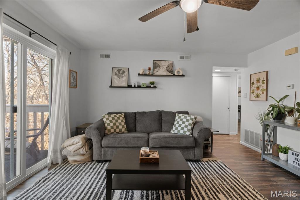 621 South Kirkwood Road, Unit 202 St. Louis, MO 63122 - Photo 6 of 29