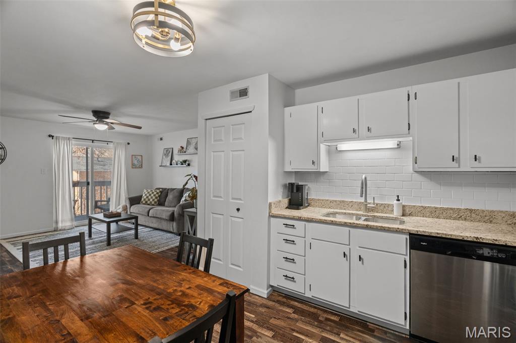 621 South Kirkwood Road, Unit 202 St. Louis, MO 63122 - Photo 9 of 29