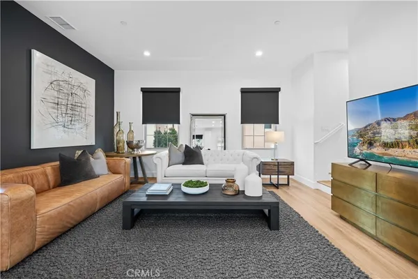 $1,299,000 | 89 Kestrel, Irvine, CA 92618