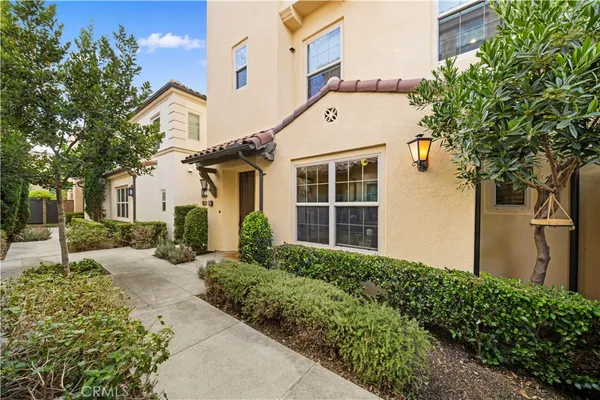 $1,299,000 | 89 Kestrel, Irvine, CA 92618