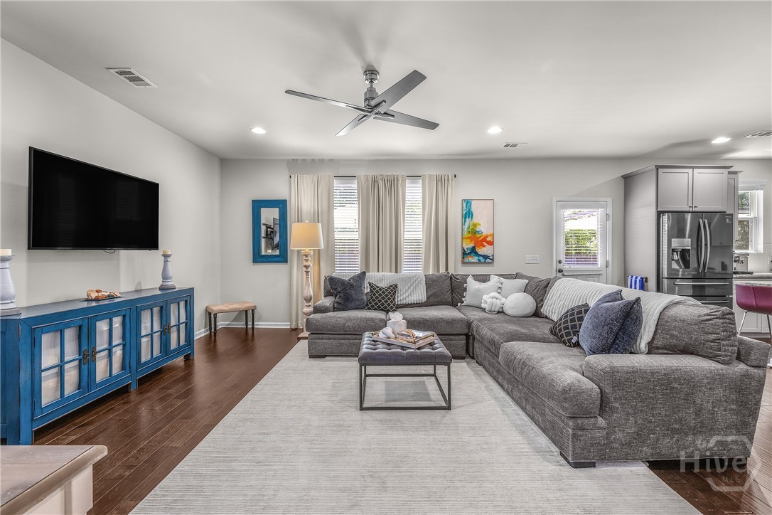 103 Safari Trail Pooler, GA 31322 - Photo 6 of 50 Living Room