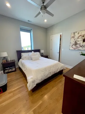 $3,100 | 4555 North Ravenswood Avenue, Unit 403, Chicago, IL 60640