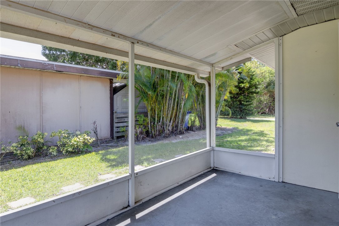 412 Del Monte Road Sebastian, FL 32958 - Photo 18 of 36 Gallery Image 18
