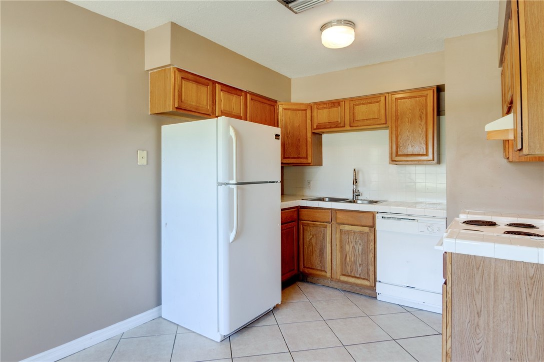412 Del Monte Road Sebastian, FL 32958 - Photo 22 of 36 Gallery Image 22