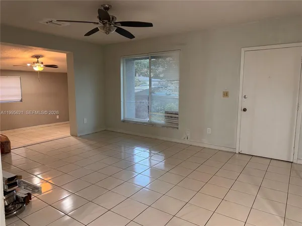 $2,900 | 3830 Southwest 31st Street, West Park, FL 33023