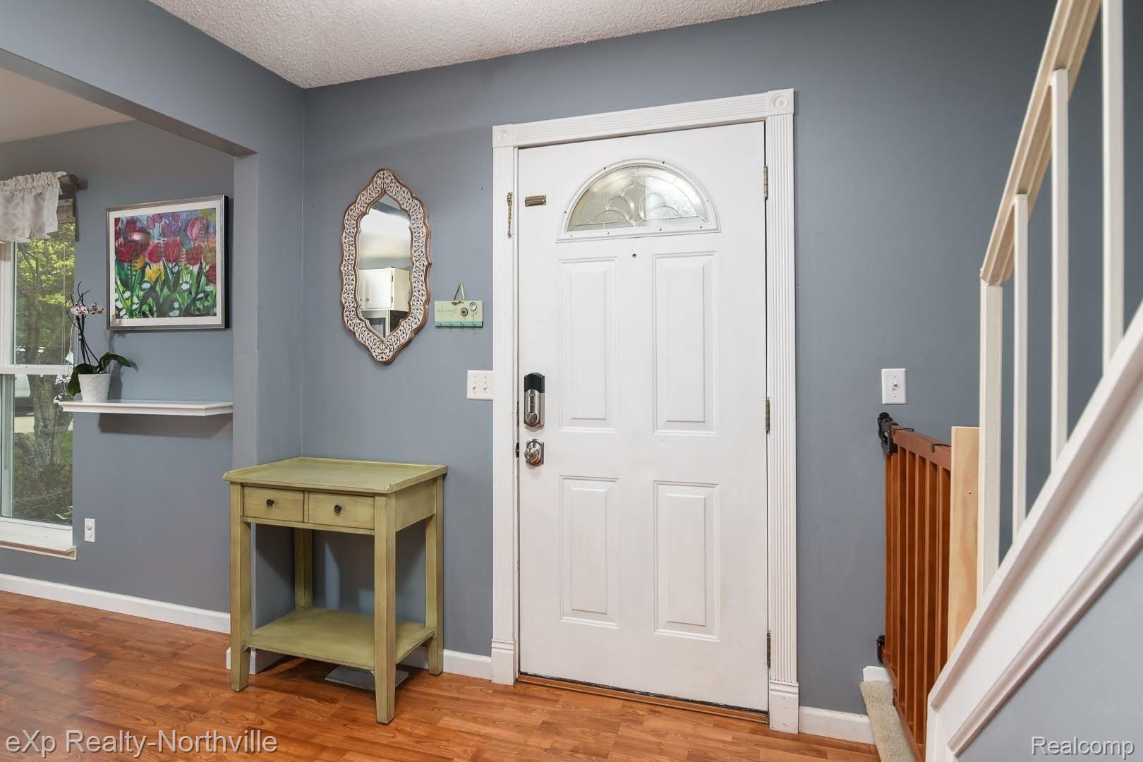 796 Bolinger Street Rochester, MI 48307 - Photo 9 of 33 DSC_6685-Edit.jpg