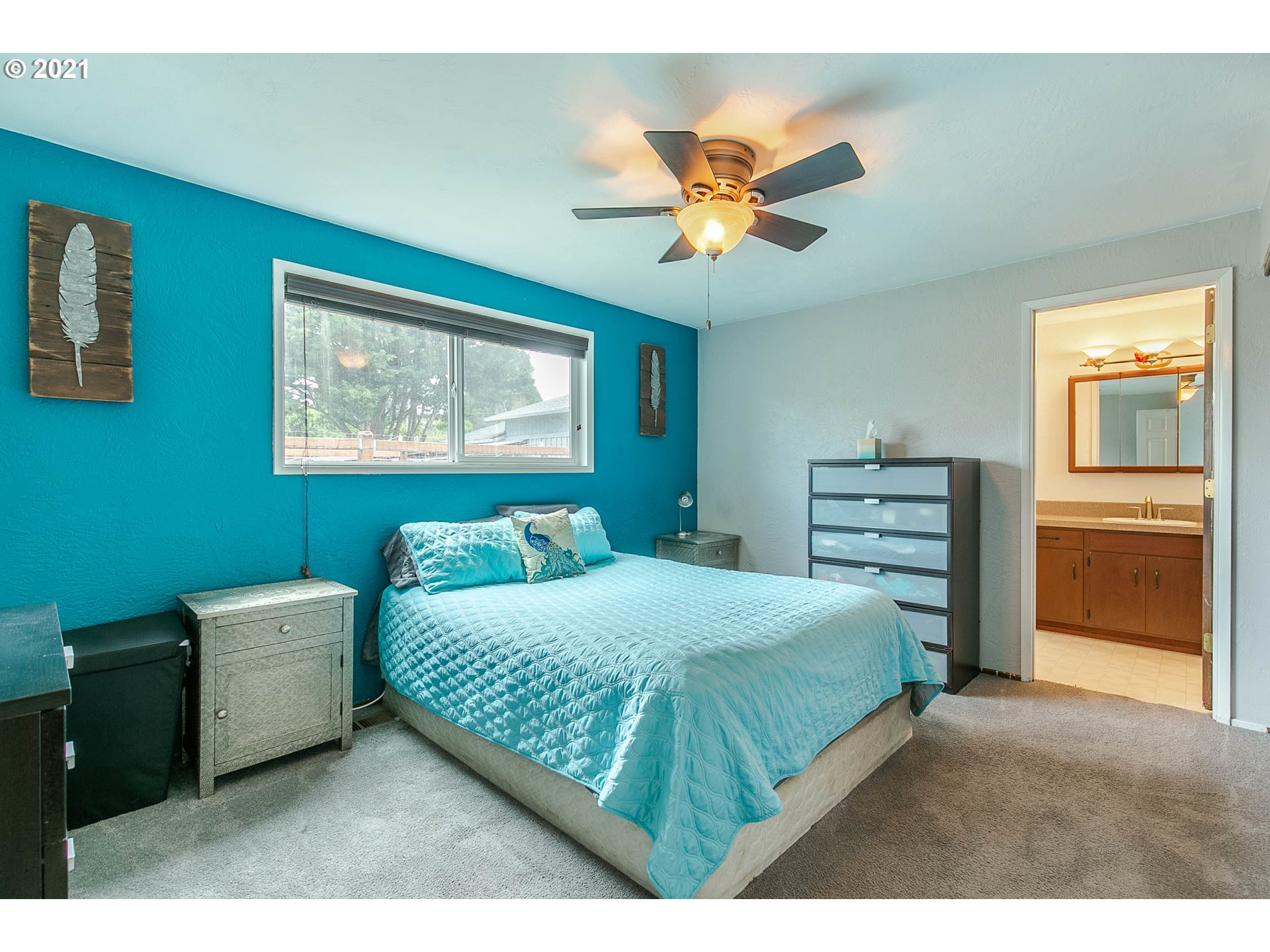 901 54th Place Springfield, OR 97478 - Photo 14 of 27