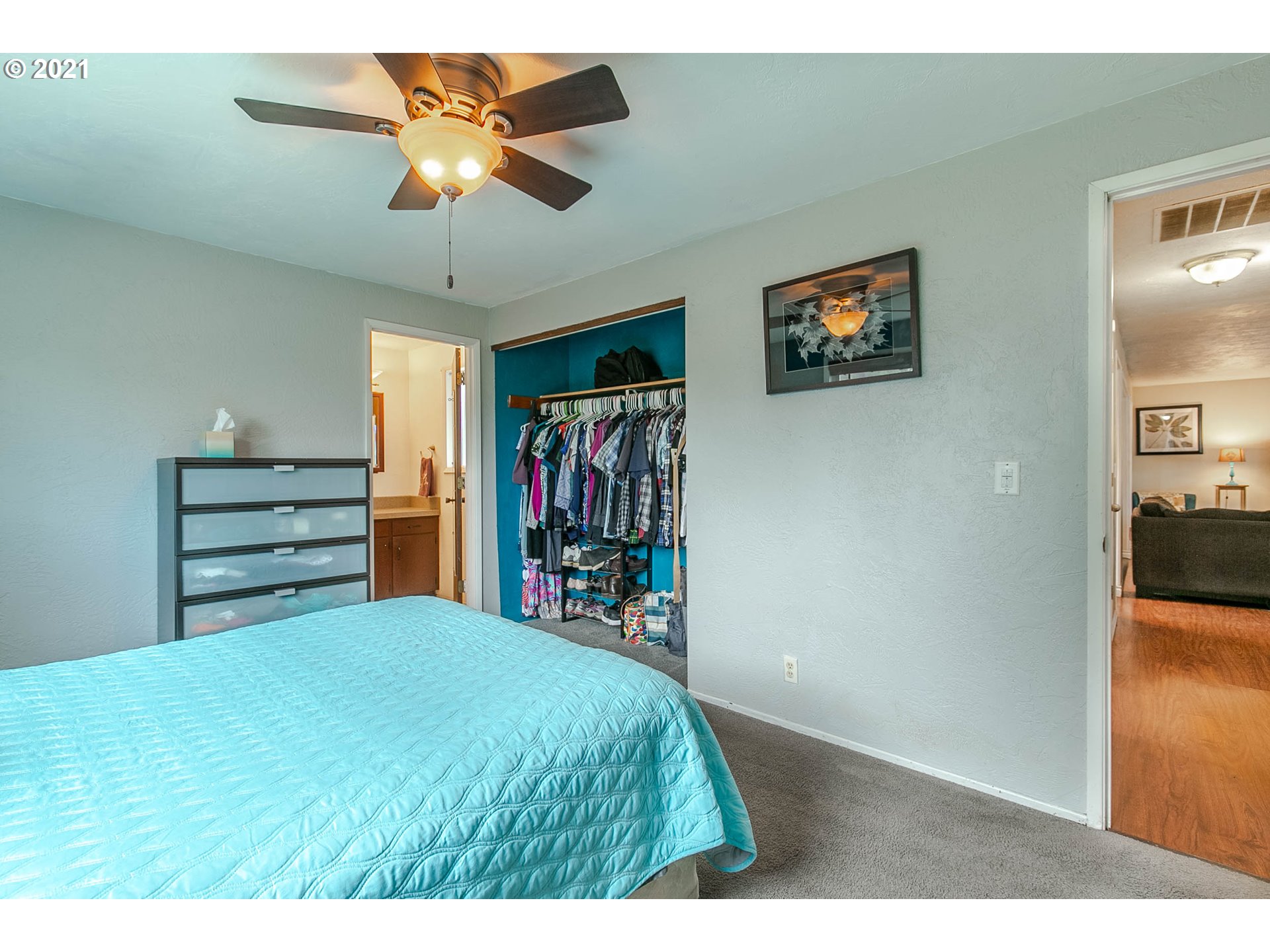 901 54th Place Springfield, OR 97478 - Photo 15 of 27