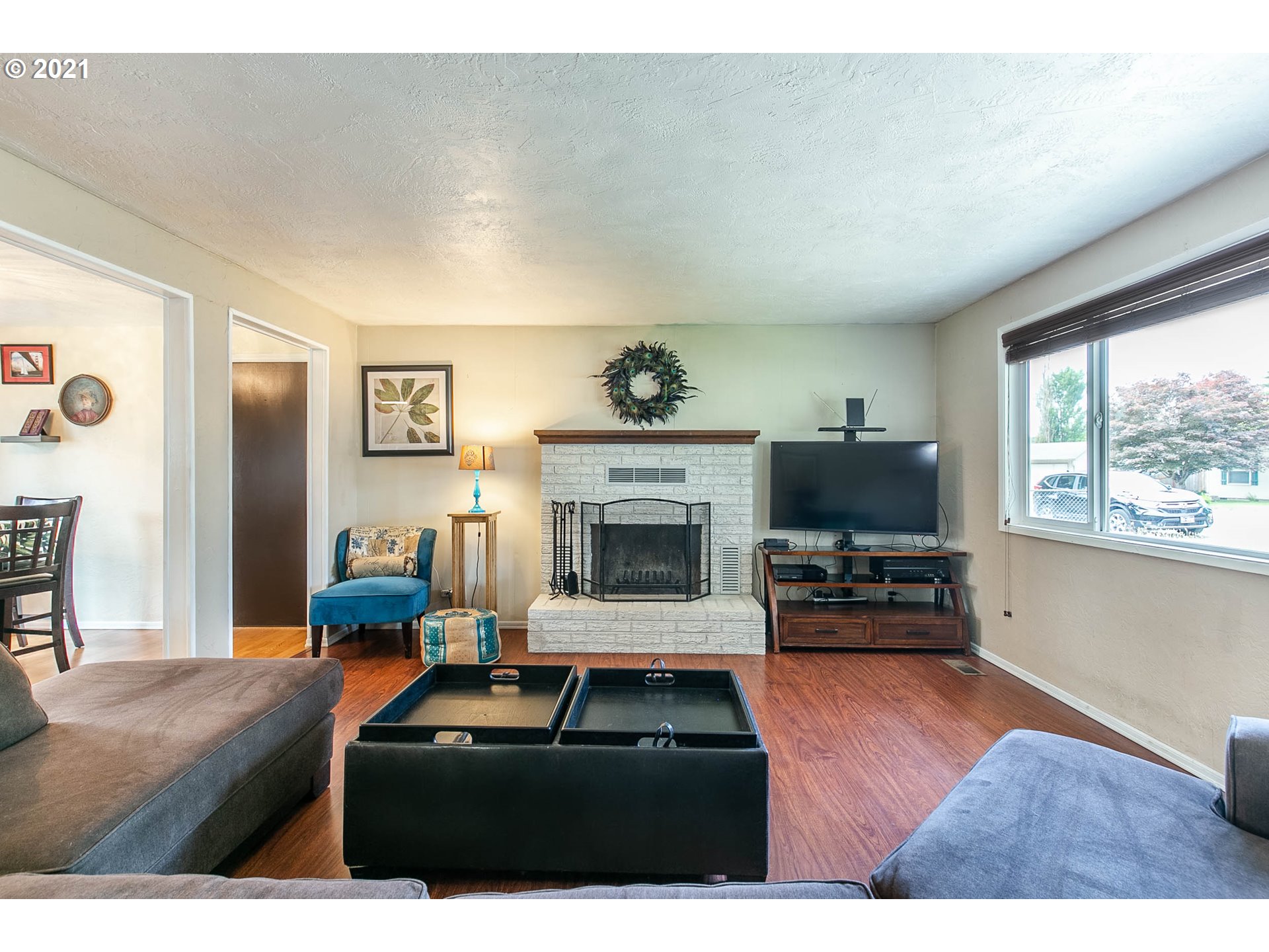901 54th Place Springfield, OR 97478 - Photo 5 of 27