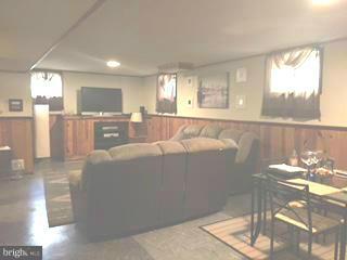 10409 Royal Road Silver Spring, MD 20903 - Photo 19 of 30 Interior (General)